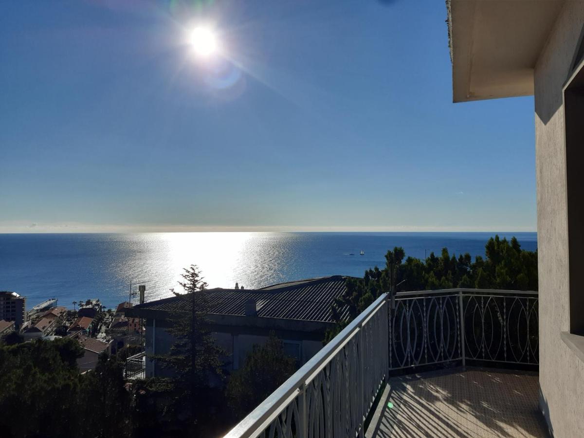 Bressa De Ma Affittacamere, Room & Breakfast Пьетра-Лигуре Экстерьер фото