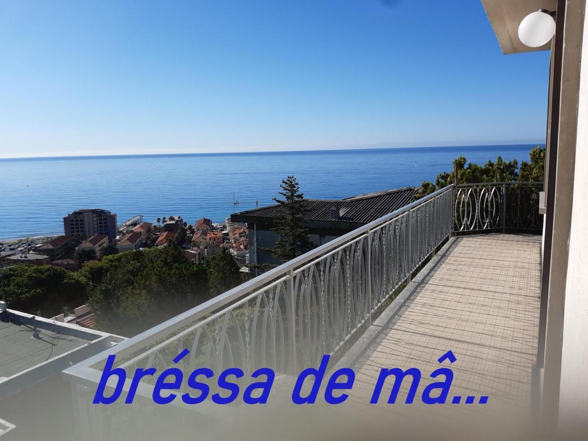 Bressa De Ma Affittacamere, Room & Breakfast Пьетра-Лигуре Экстерьер фото