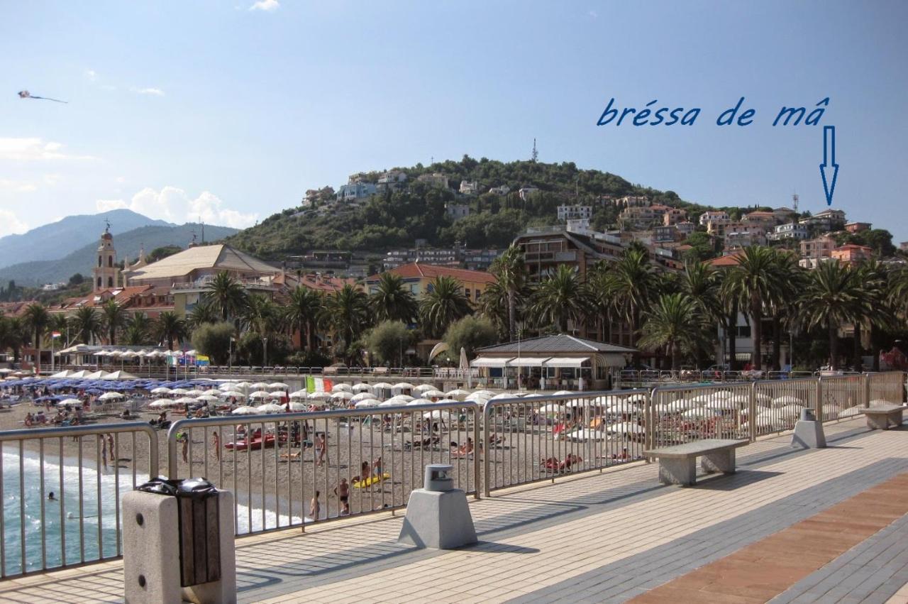Bressa De Ma Affittacamere, Room & Breakfast Пьетра-Лигуре Экстерьер фото