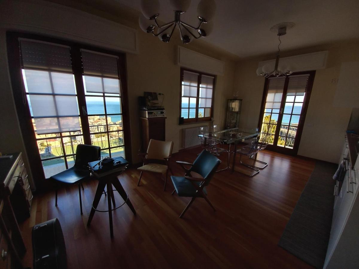 Bressa De Ma Affittacamere, Room & Breakfast Пьетра-Лигуре Экстерьер фото